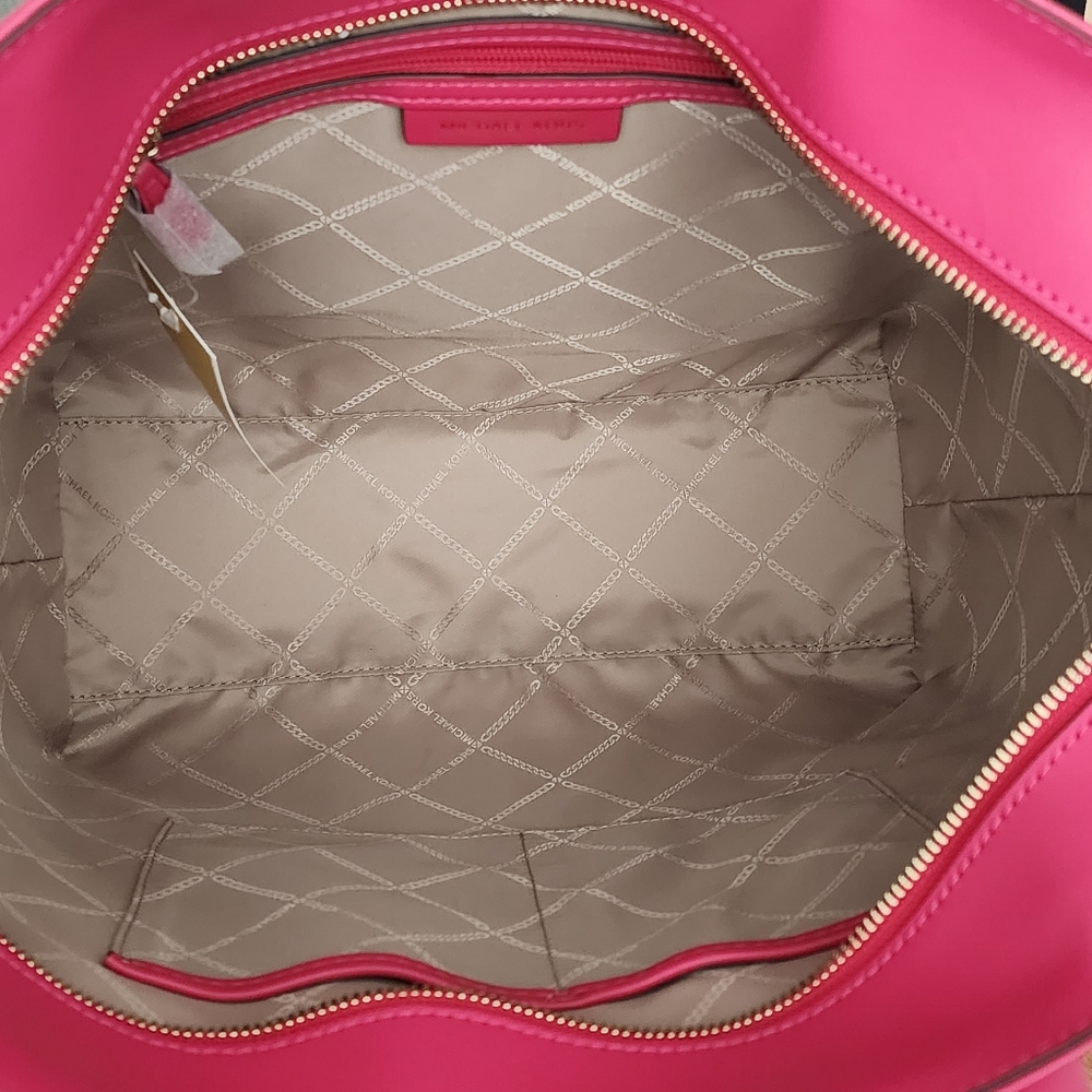 Michael Kors Sinclair Embossed Logo Large Pink Tote SET - Picture 5 of 11